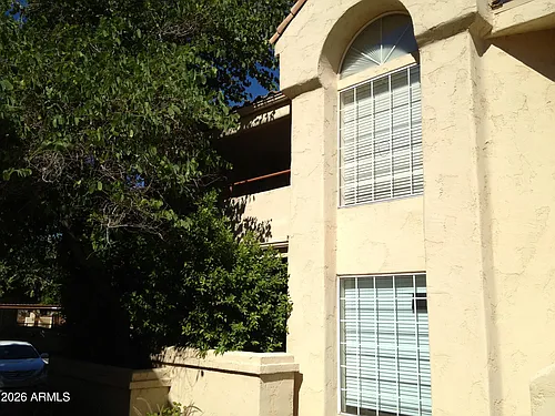 1333 E Morten Ave Photo 1