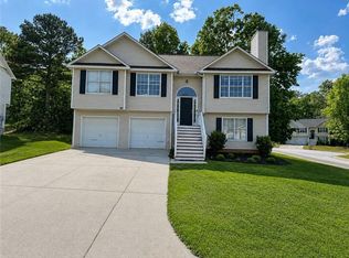 10637 Redbud Ln, Jonesboro, GA 30238