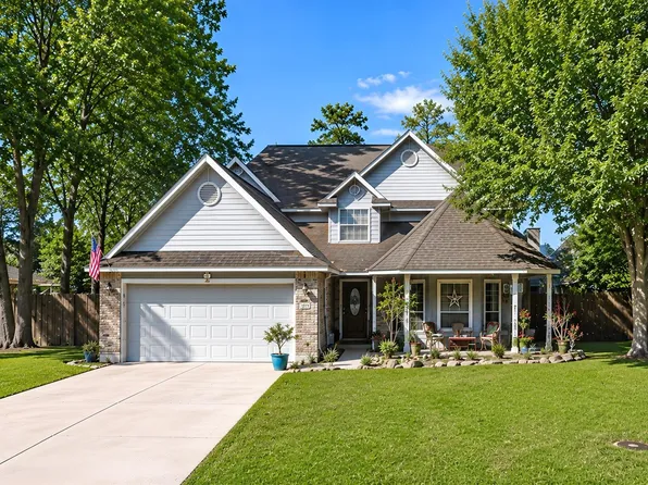 8715 Pines Place Dr, Humble, TX 77346