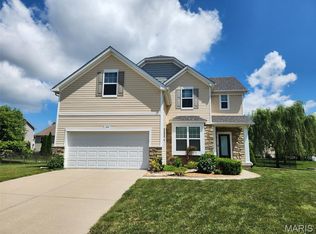 504 Longfellow Dr, O Fallon, IL 62269