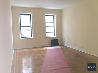 Rented by Bond New York