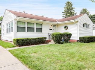 4540 Amesbury Rd, Columbus, OH 43227