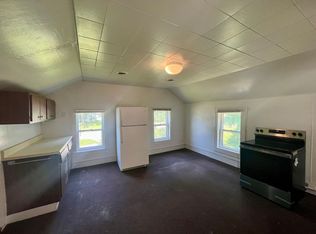 350 Water St, Iola, WI 54945