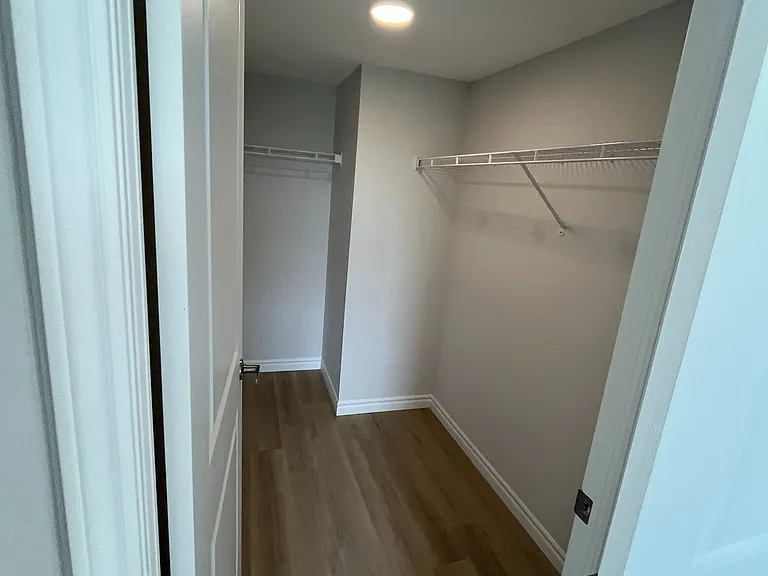 425 Watson Pkwy N #806 — Photo 18