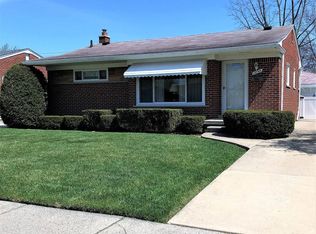 15745 Poplar St, Southgate, MI 48195
