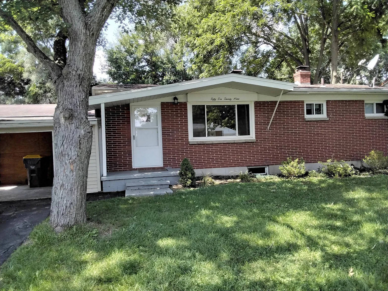 3 bed, 1600 sqft, $1,600 — Photo 1