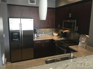 1901 Victoria Ave #101, Oxnard, CA 93035