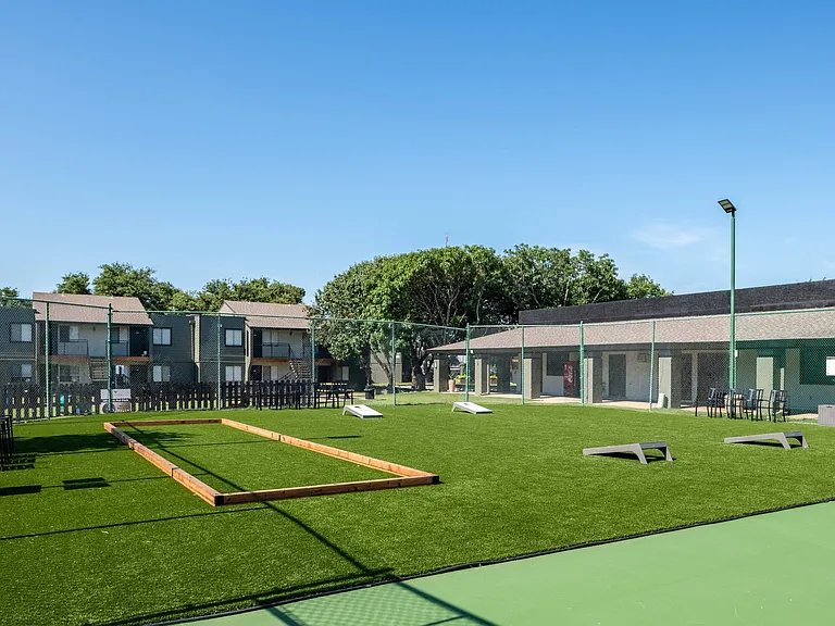 Games & Recreation Lawn