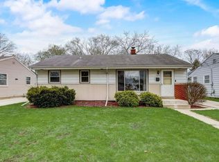 5052 N 83rd St, Milwaukee, WI