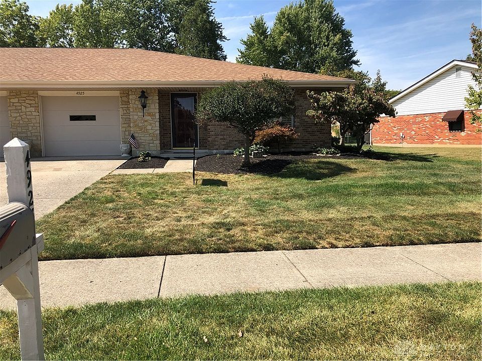 1st image of 4925 Foxdale Dr