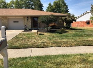 4925 Foxdale Dr, Kettering, OH 45429