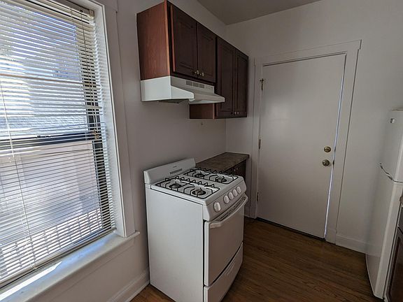 5th image of 2613 N Spaulding Ave #1