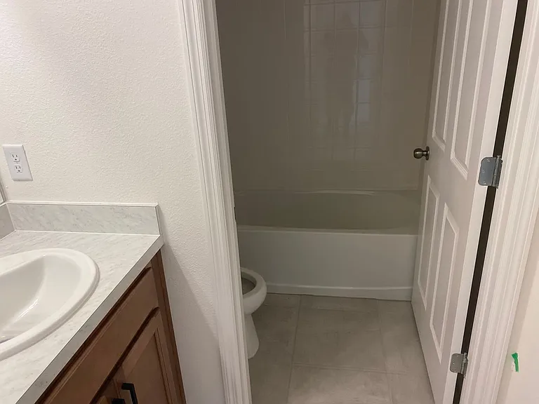 4842 Gilded Jewel Dr — Photo 5
