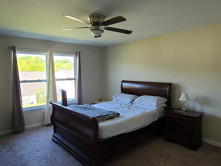 1036 Autumn Crest Ln — Photo 15