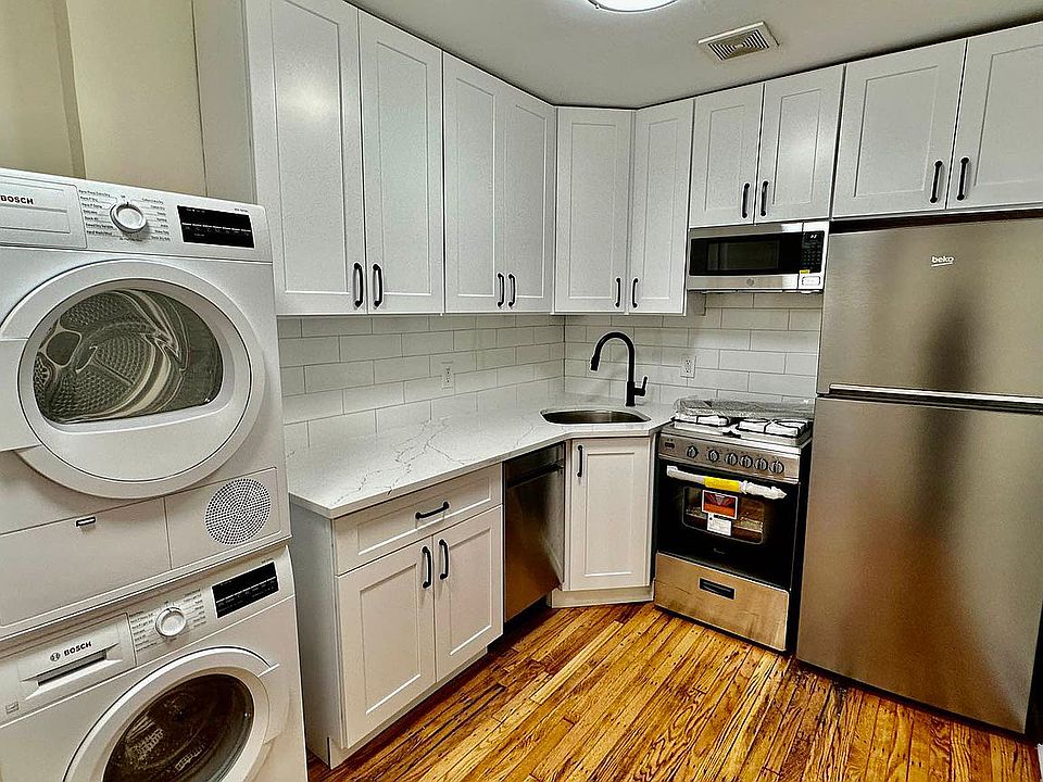 1st image of 203 W 14th St APT 5R