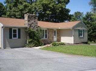 217 Meadia Ave, Lancaster, PA 17602