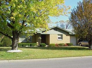 529 Simmons St, Plainfield, IN 46168
