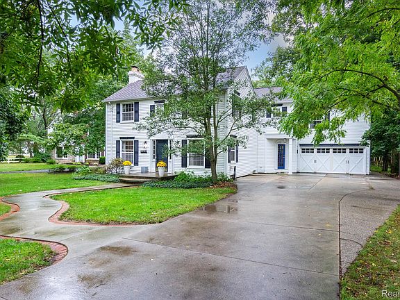 3rd image of 20964 Thorofare Rd