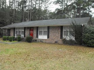 105 Poppy Dr, Walterboro, SC 29488