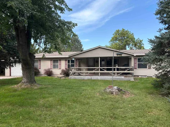 207 N Armada St, Miller, NE 68858
