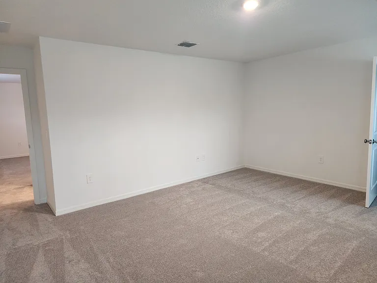 743 Hazelwood Ct — Photo 12