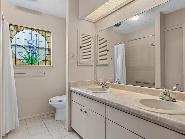 143 Forrest Trl — Photo 17