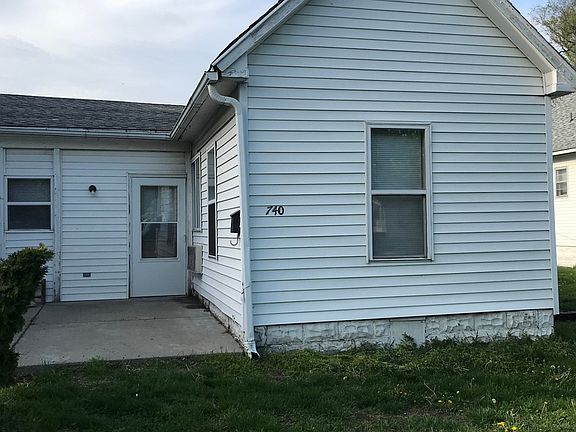 2nd image of 740 Y St