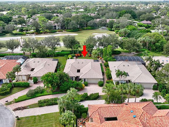 3rd image of 6374 SE Ironwood Circle