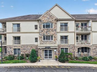 24 N De Baun Avenue #305, Suffern, NY 10901