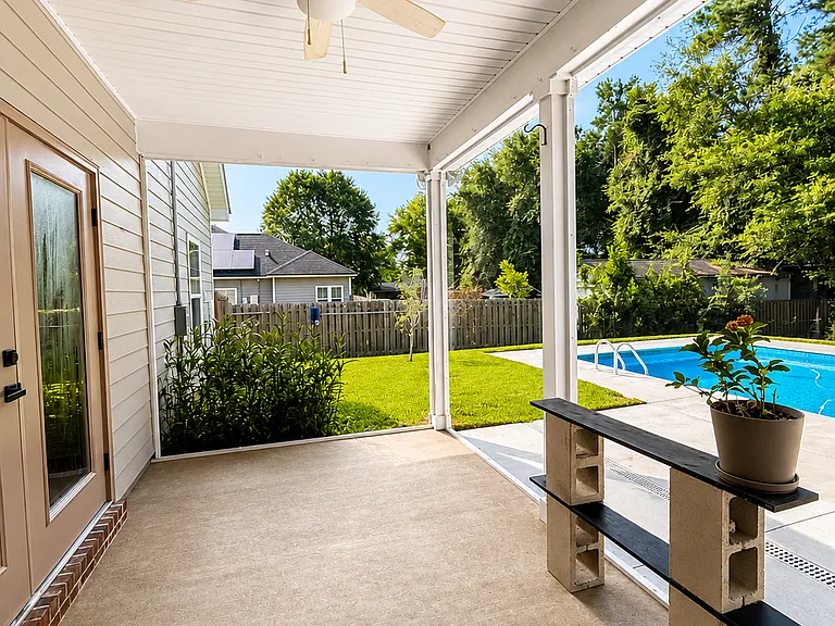 212 Nandina Way — Photo 3