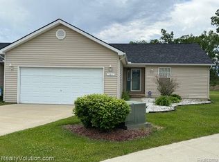 111 Quail Ct, Capac, MI 48014