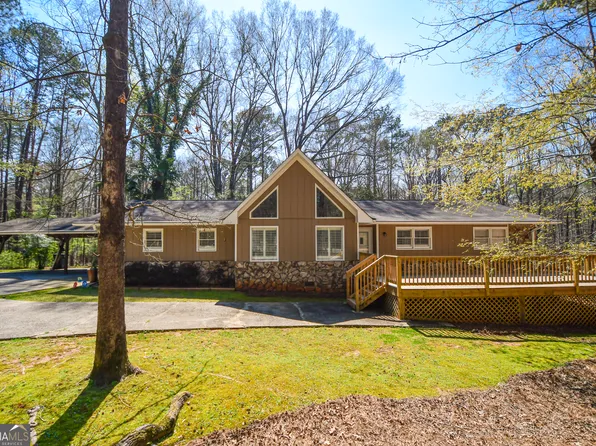 320 Sherwood Rd, Fayetteville, GA 30215