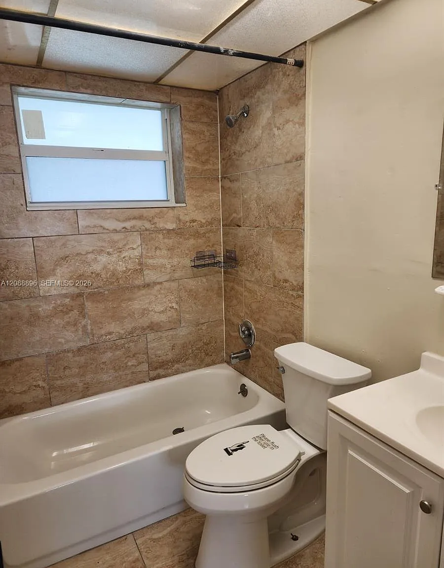 Park South Two Inc Condo — Photo 4