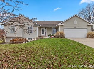 6593 34th Ave, Hudsonville, MI 49426