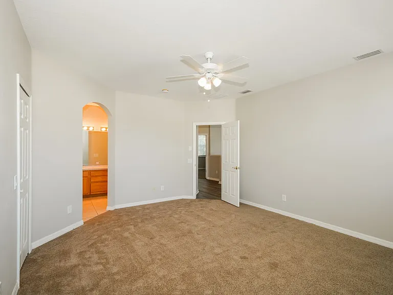 4413 Huddlestone Dr — Photo 12