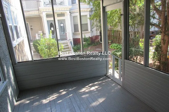 8 Forest St #2 — Photo 6
