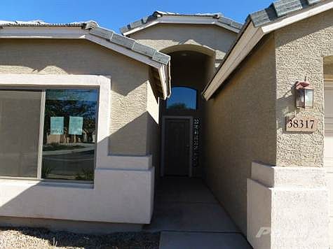 023-411112 - Front Porch