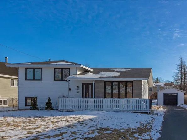 34 Clearview Heights, Paradise, NL A1L1T7