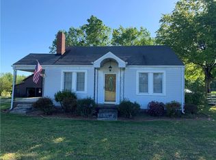 1352 Tall Pines Rd, Lexington, NC 27295