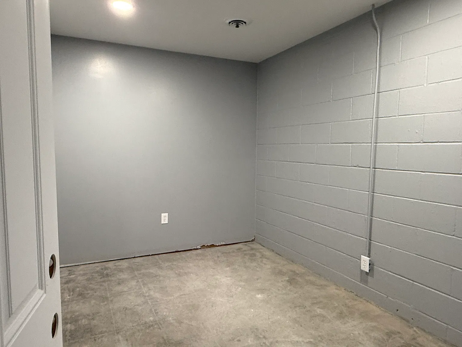 3 bed, 2000 sqft, $2,000 — Photo 3
