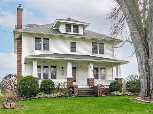 3215 Wilson Cambria Rd, Wilson, NY 14172