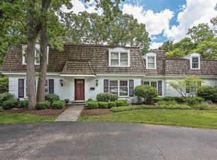 1359 Tower Rd, Winnetka, IL 60093