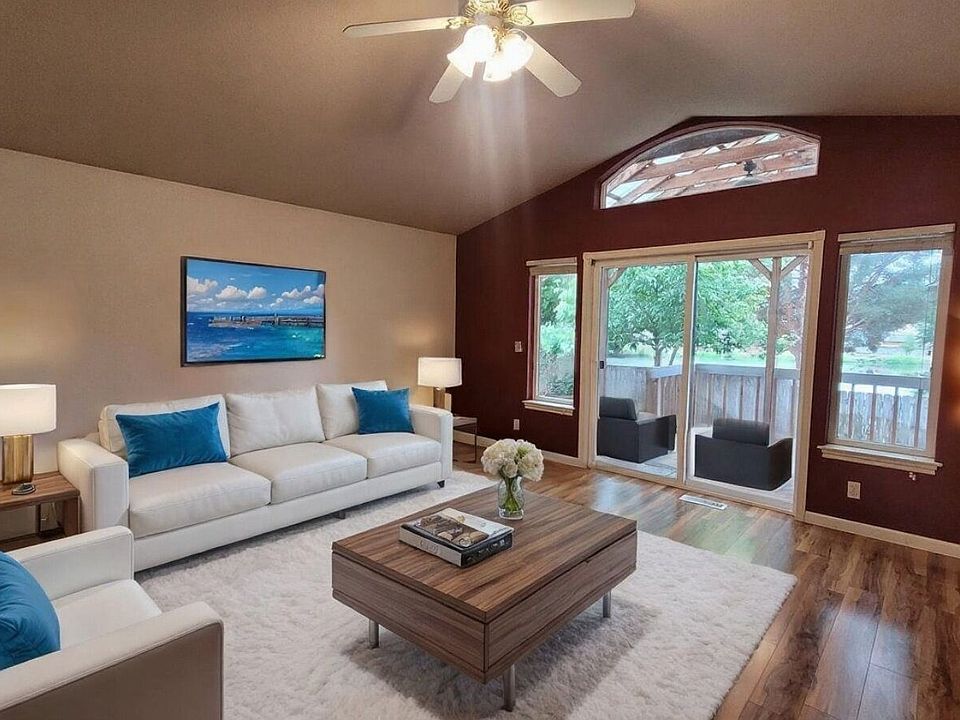 1st image of 310 Village Dr