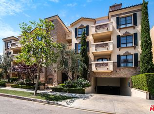 12026 Hoffman St UNIT 404, Studio City, CA 91604