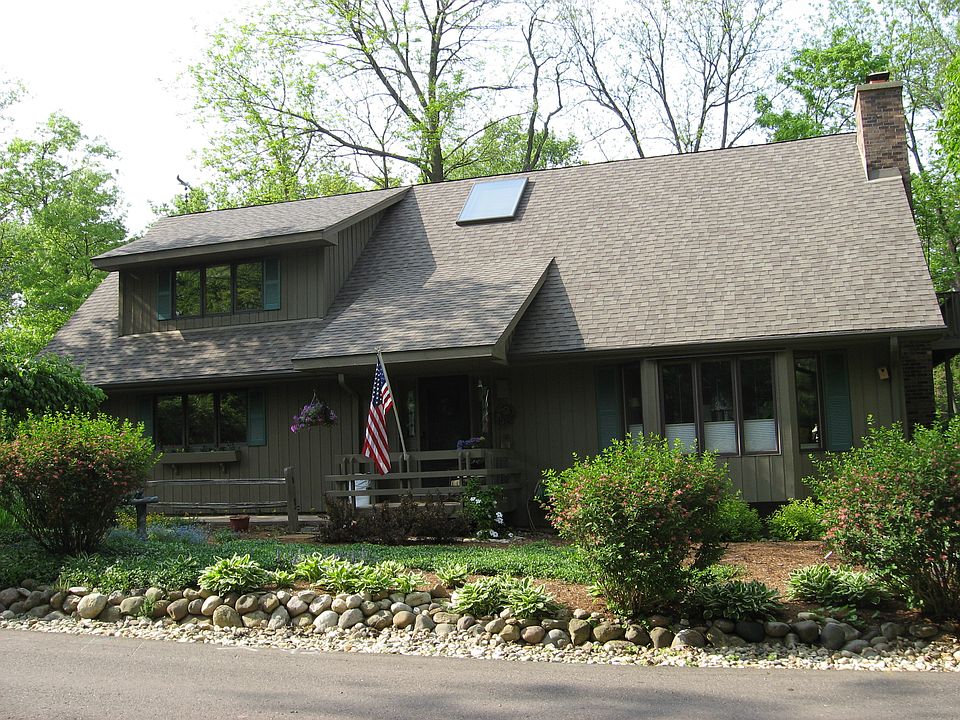 1st image of 167 Abbey Springs Dr