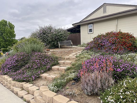 2nd image of 9556 1/2 Cecilwood Dr