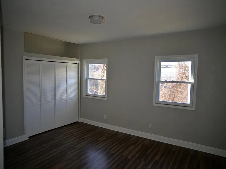 467 Taylor St — Photo 8