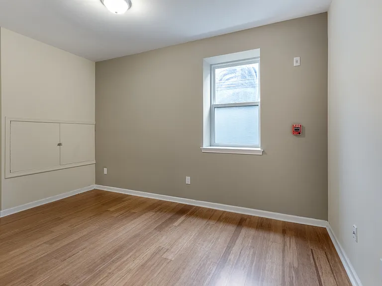 2418 Frankford Ave #4 — Photo 12