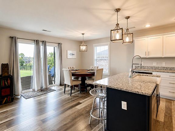 4th image of 217 Windward Way