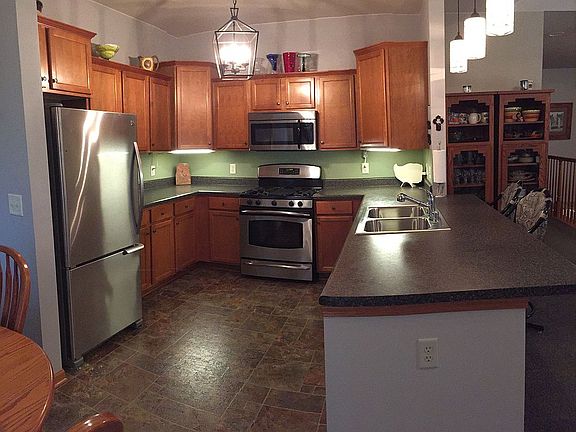 5th image of 1767 New Port Vista Dr